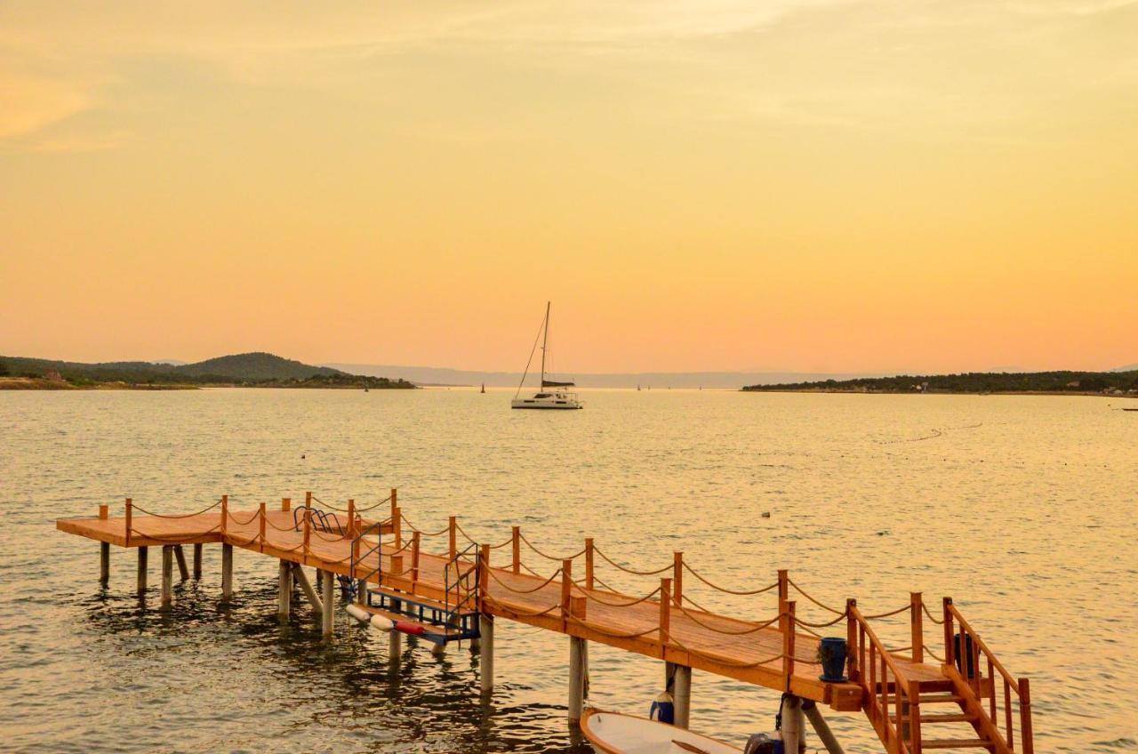 Cunda Panorama Otel Ayvalı Exterior foto