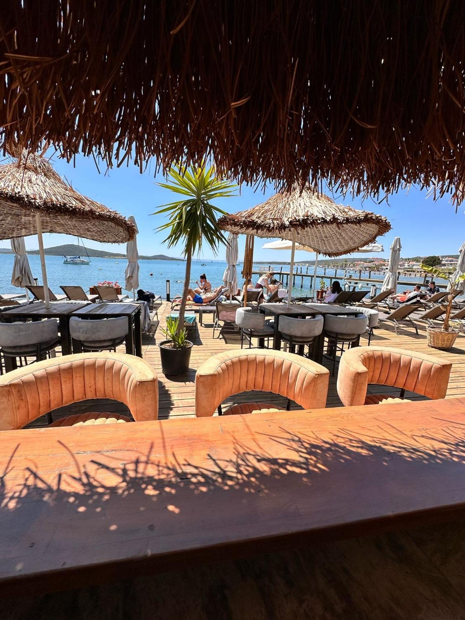Cunda Panorama Otel Ayvalı Exterior foto