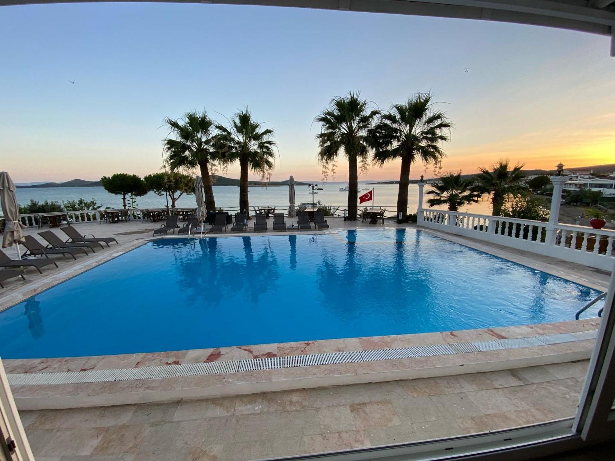 Cunda Panorama Otel Ayvalı Exterior foto